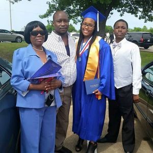 Meet your Posher, Derrick